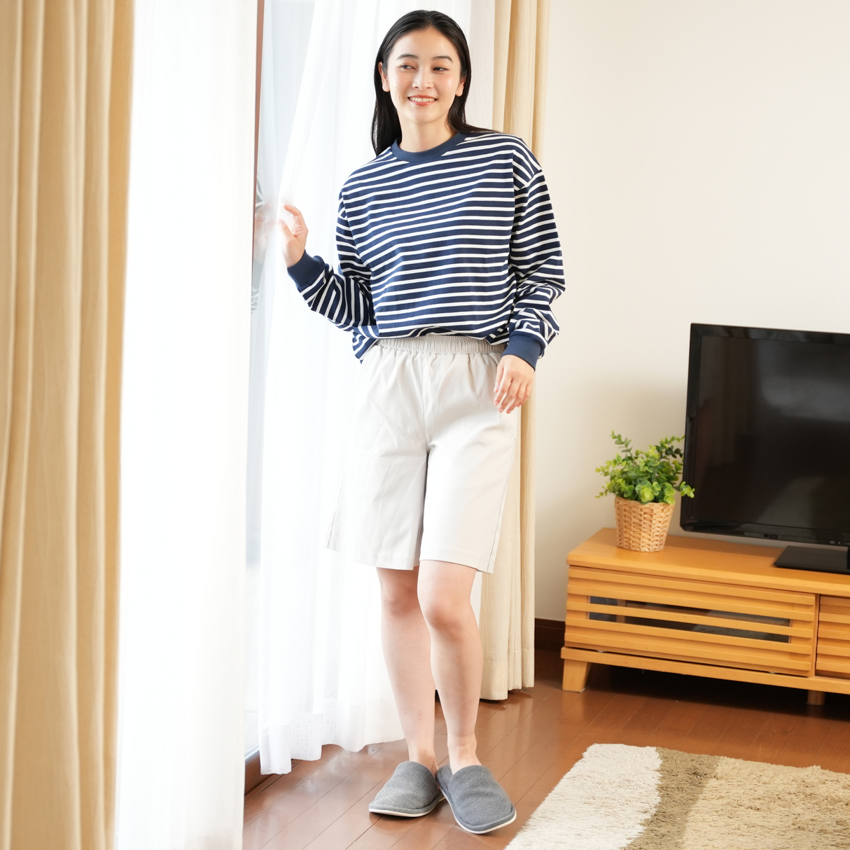 NOBIRUNOストレッチショートパンツ