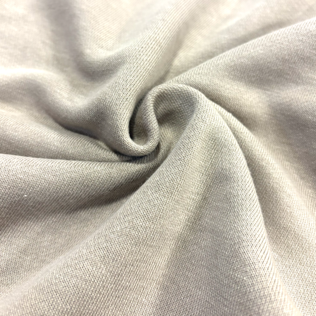 ふんわりタッチスウェットプルオーバー