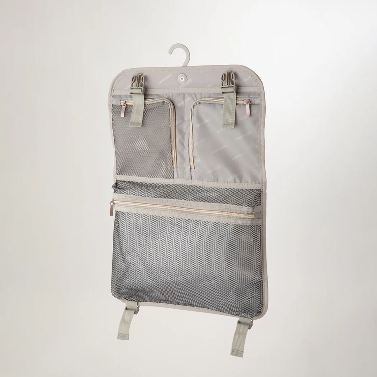 ストッパー付き鏡面拡張ファスナーキャリーVELIRO34L