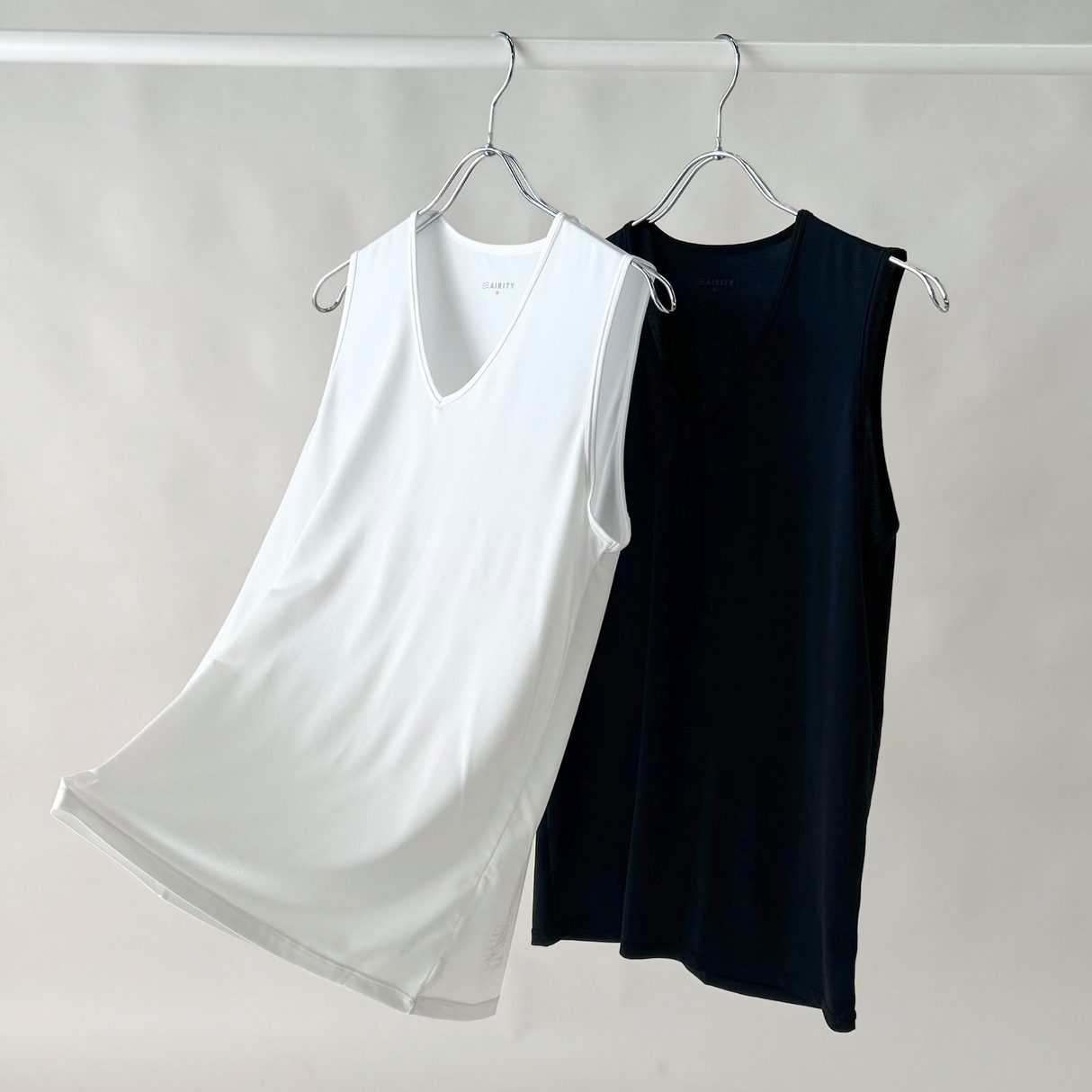 AIRITYスリーブレス