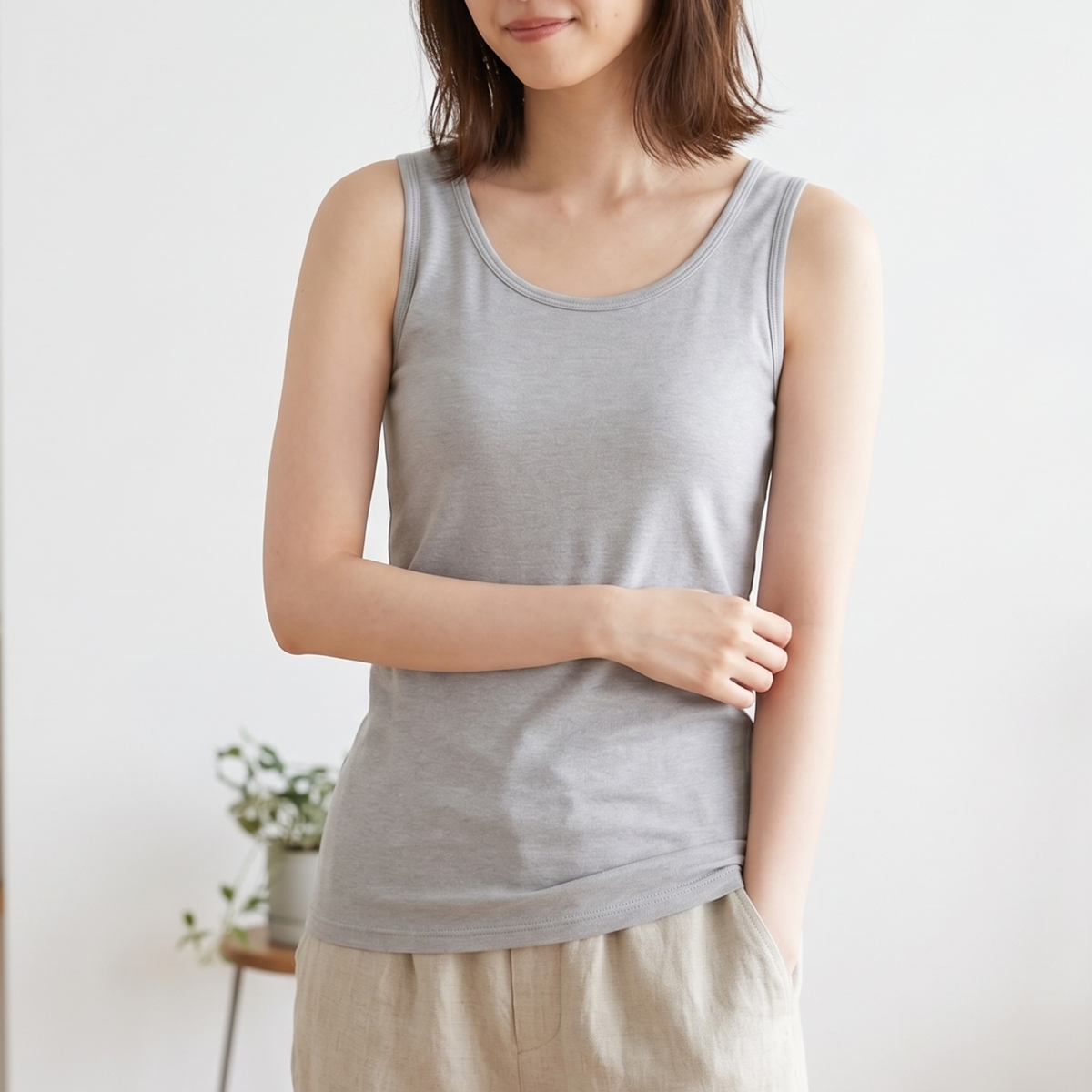 かるふわインナー タンクトップ