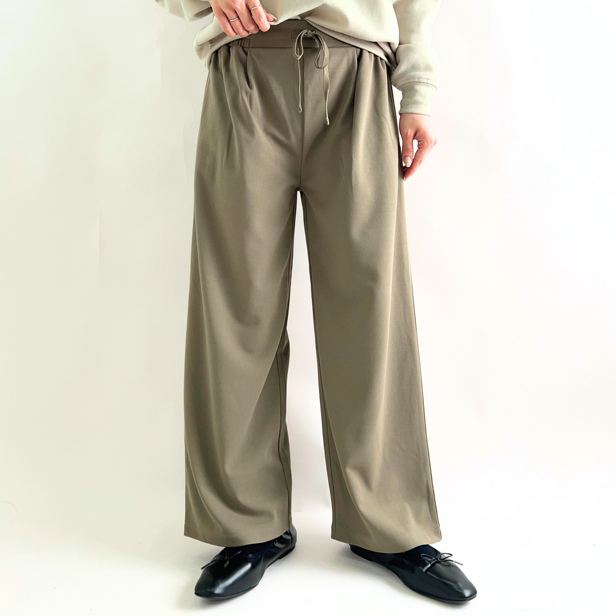 梨地ダンボールイージーパンツ