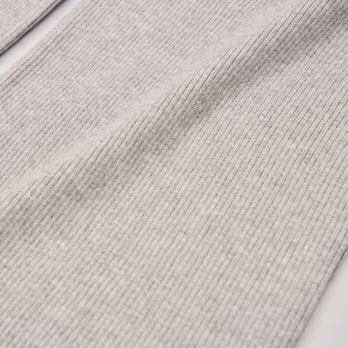 シルキーニットパンツ