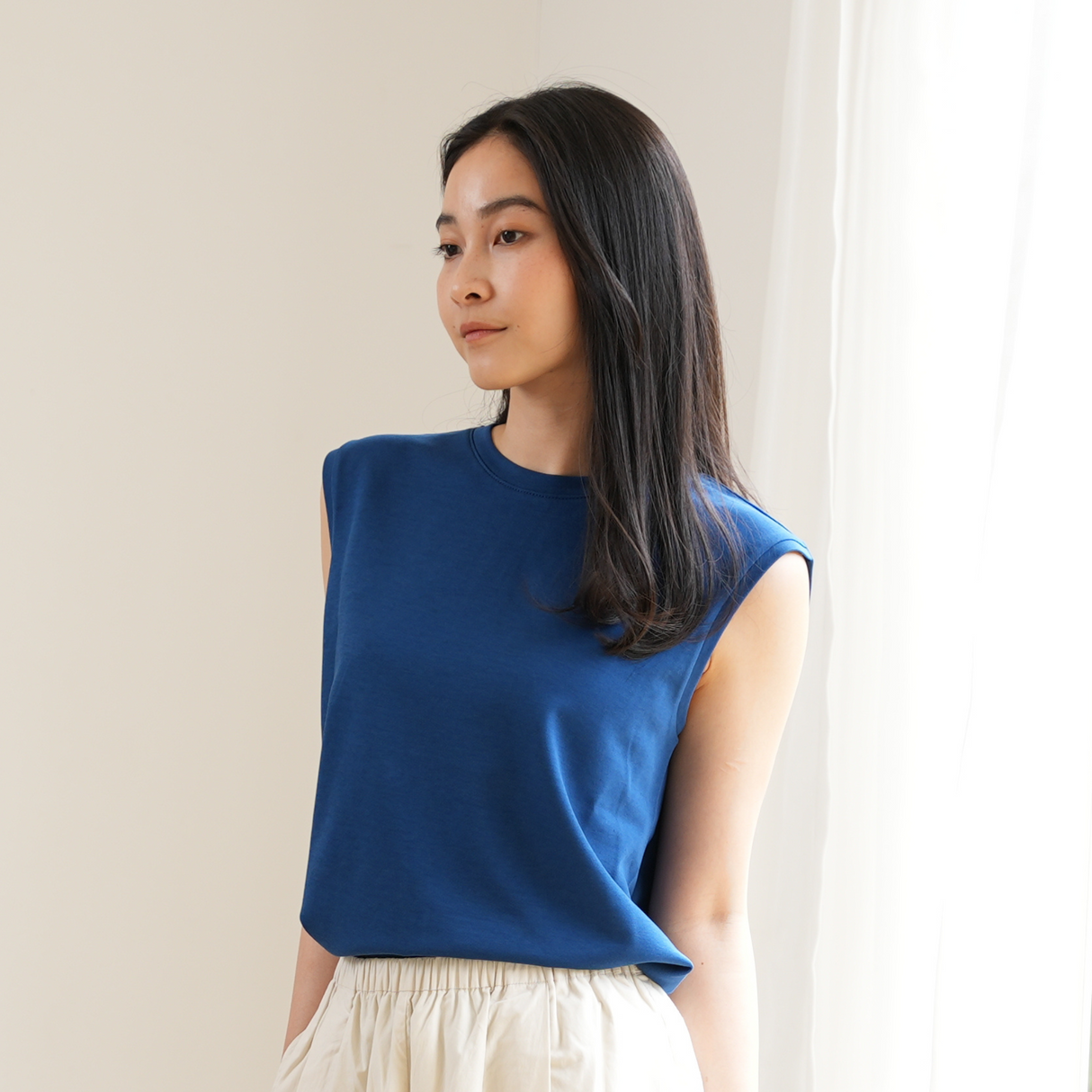 エアリティノースリーブTシャツ