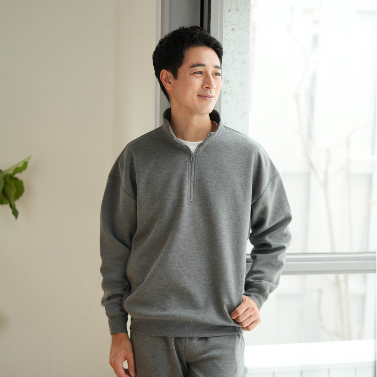 エアリーストレッチ ハーフジッププルオーバー