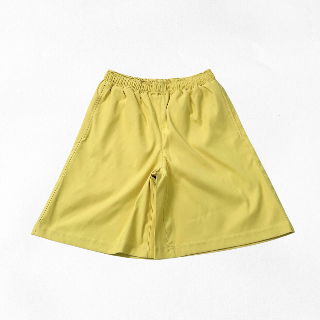 NOBIRUNOストレッチショートパンツ