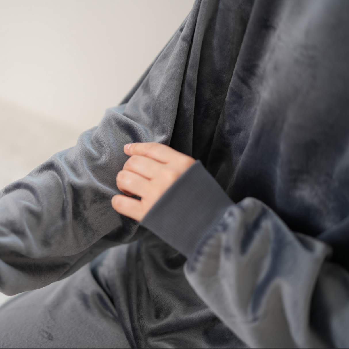 【ONFEEL】ストレッチベロアルームウェア(上下セット)