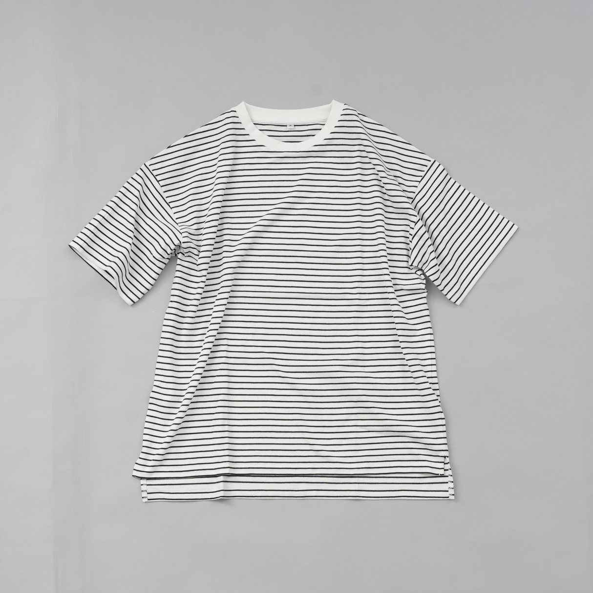 綿100%ワイドスリットTシャツ