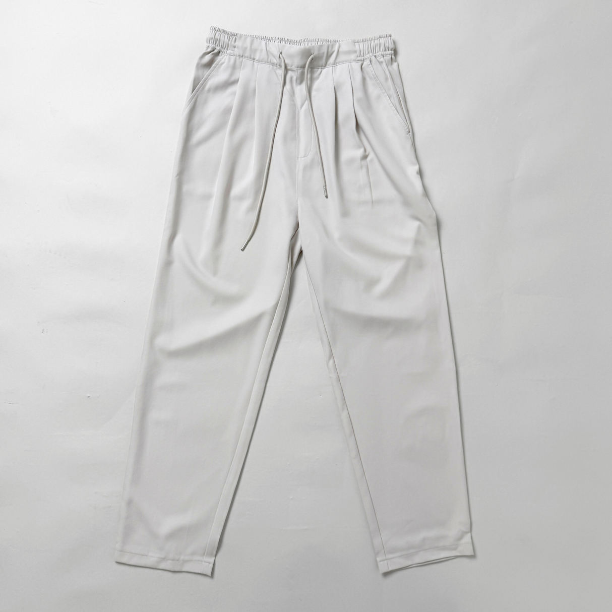 サラックステーパードパンツ