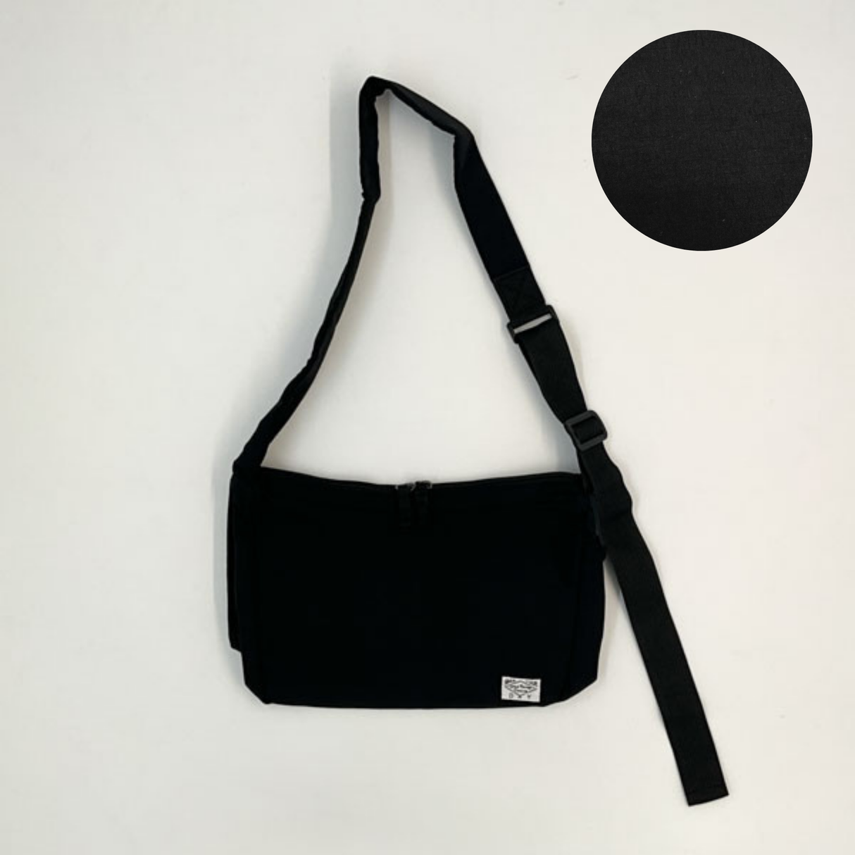 撥水ラウンドショルダーバッグ