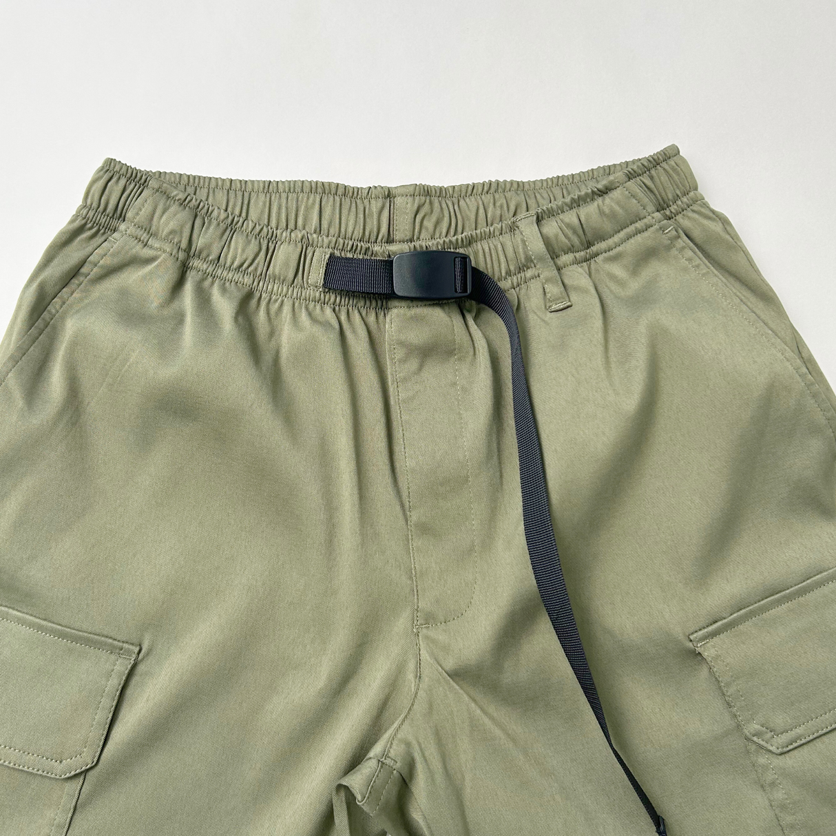 NOBIRUNOストレッチショートパンツ(カーゴ)