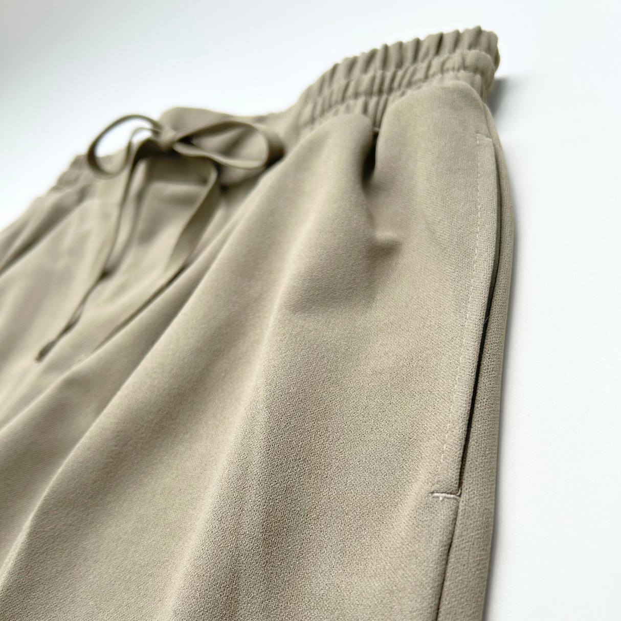 梨地ダンボールイージーパンツ