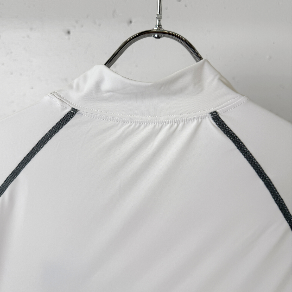 超冷感コンプレッションインナー(モックネック)