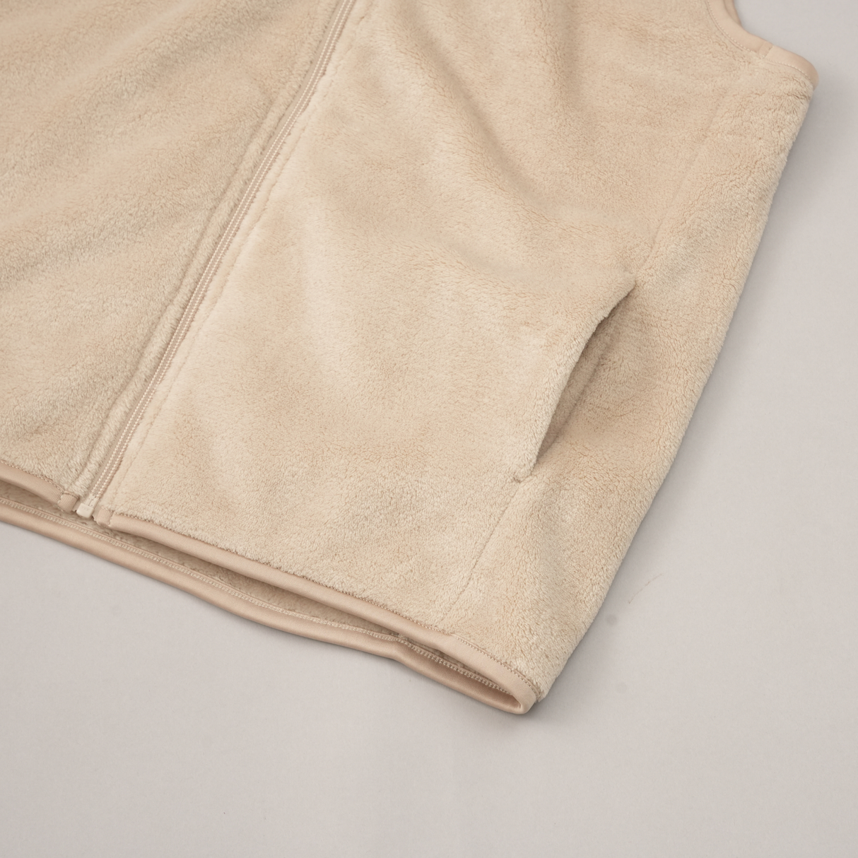 シルキーフリースベスト