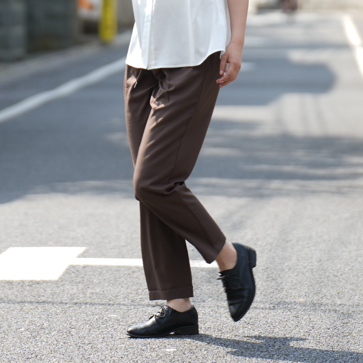 サラックス テーパードパンツ