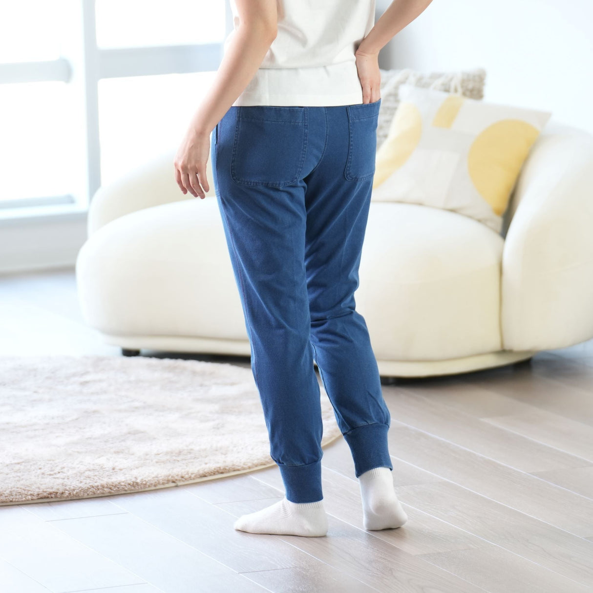 NOBIRUNOストレッチパンツ(デニム)