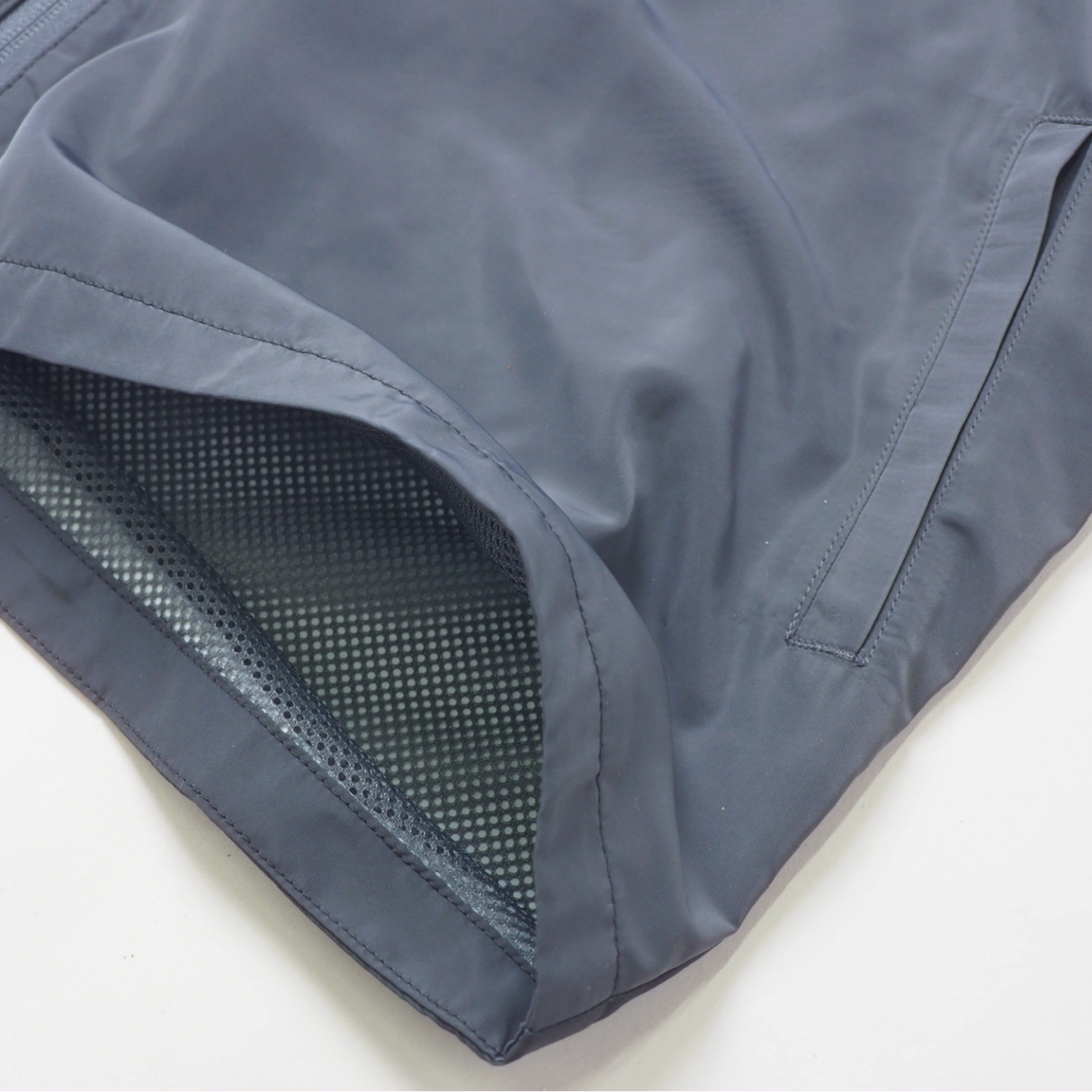 【Room＆Active】裏メッシュブレーカーパーカー