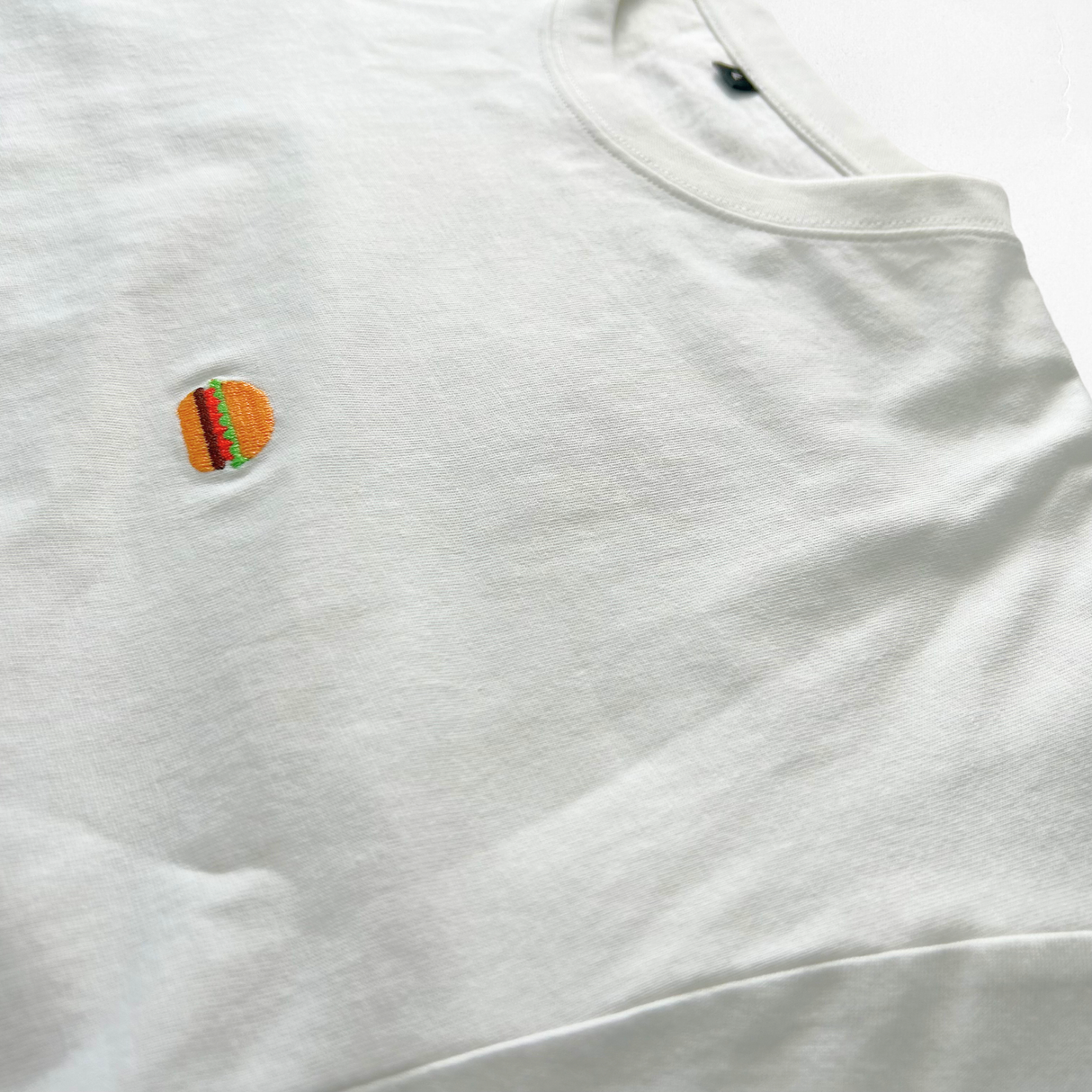 綿100%刺繍Tシャツ（食べ物）