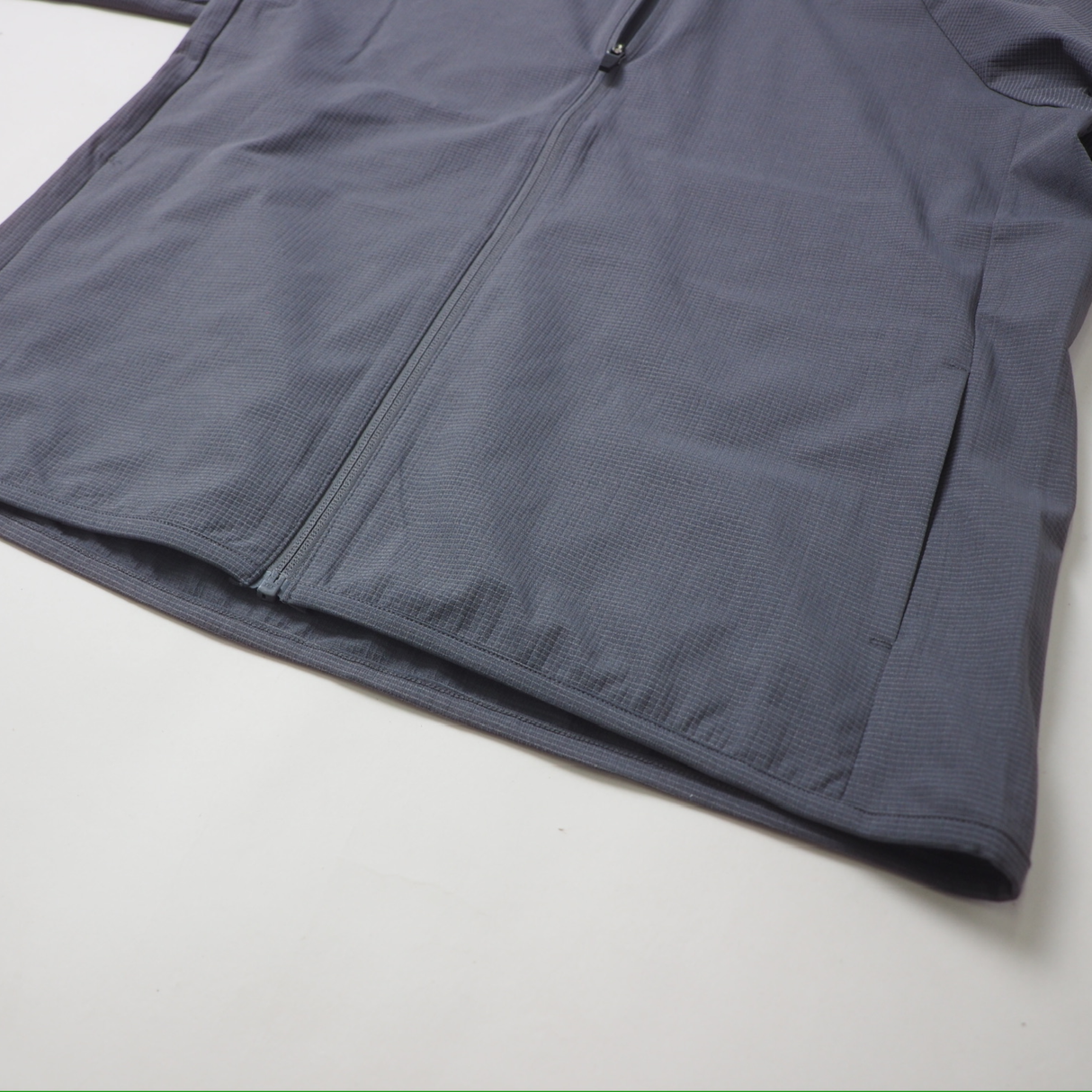 【Room＆Active】ドライストレッチパーカージャケット