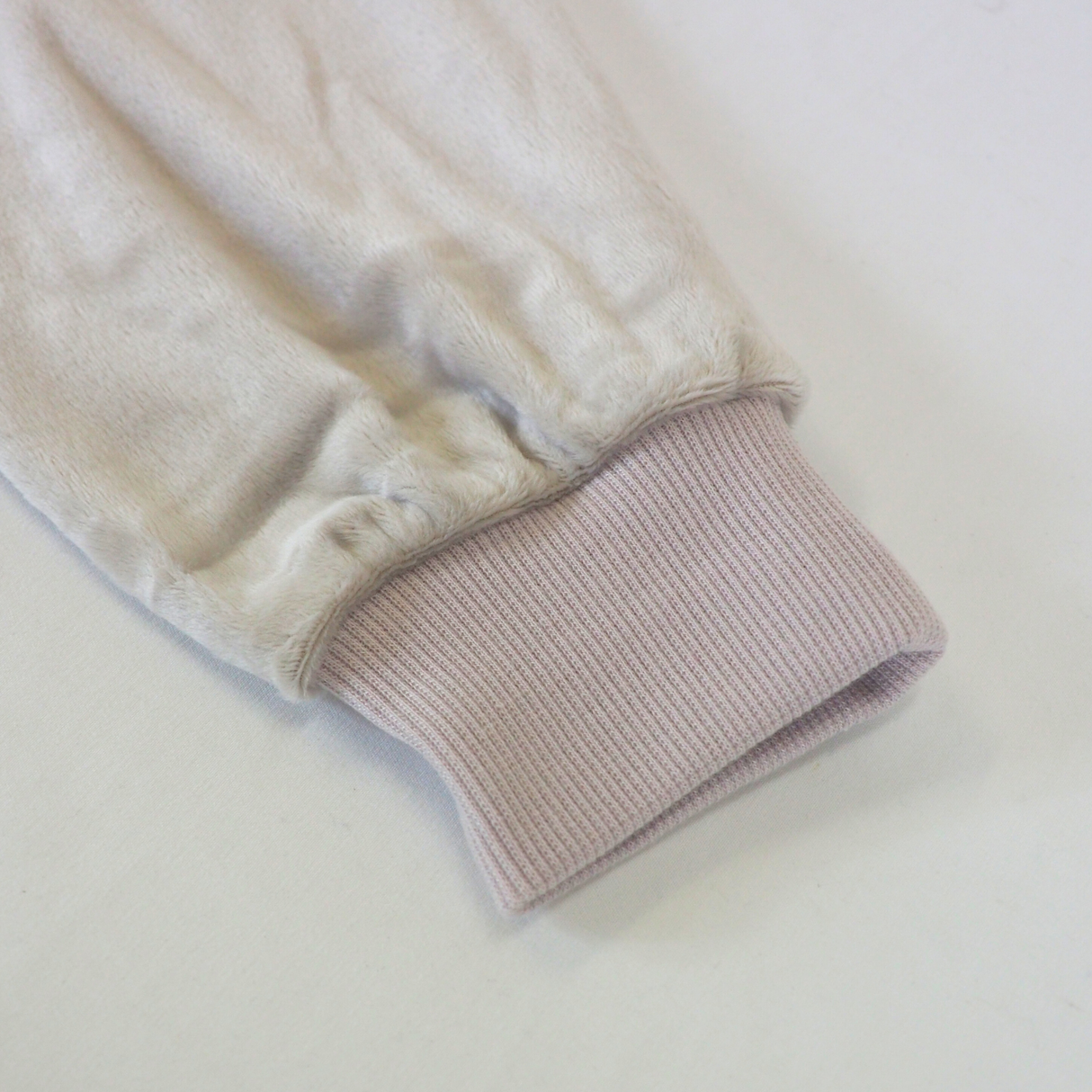 【ONFEEL】ストレッチベロアルームウェア(上下セット)