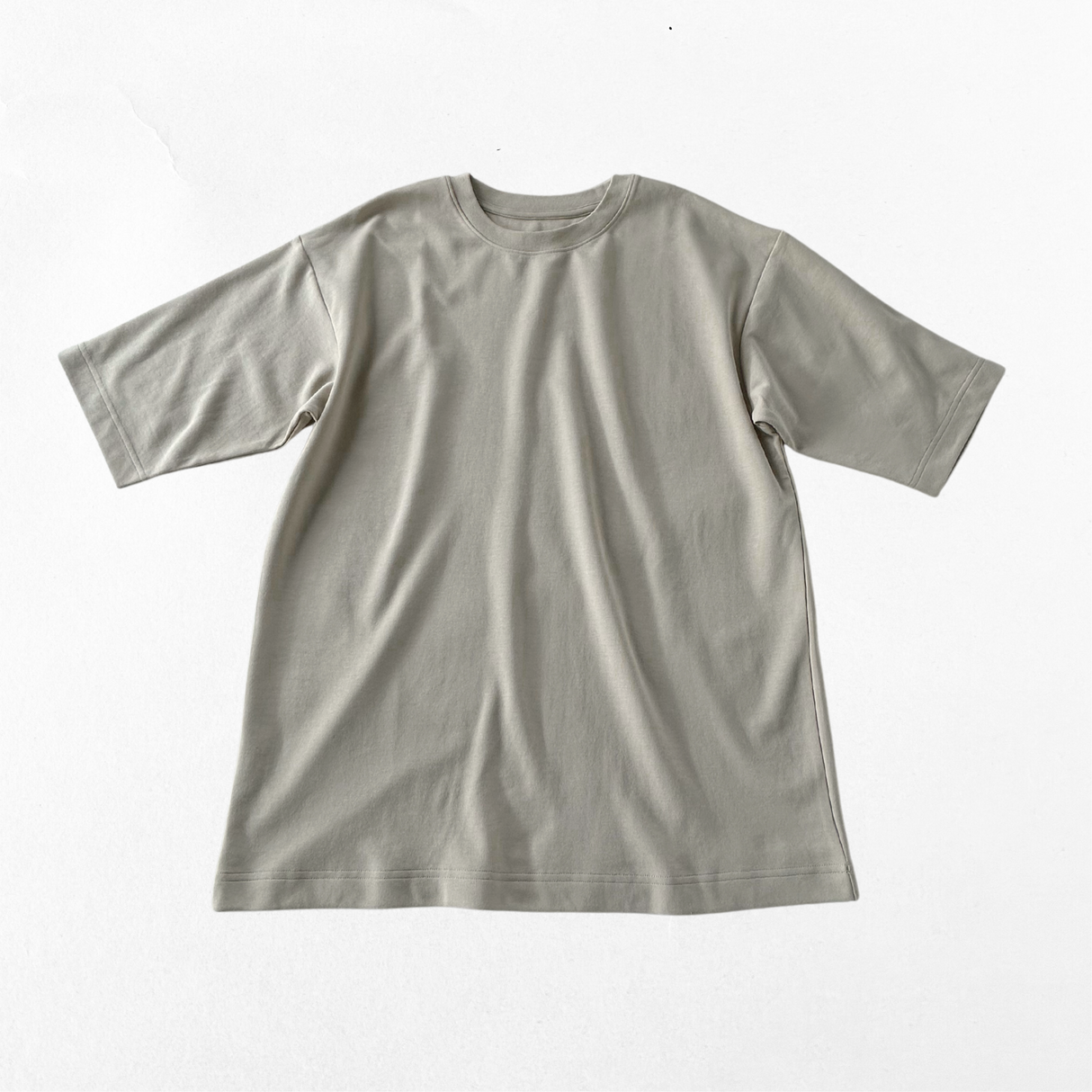 エアリティオーバーサイズＴシャツ