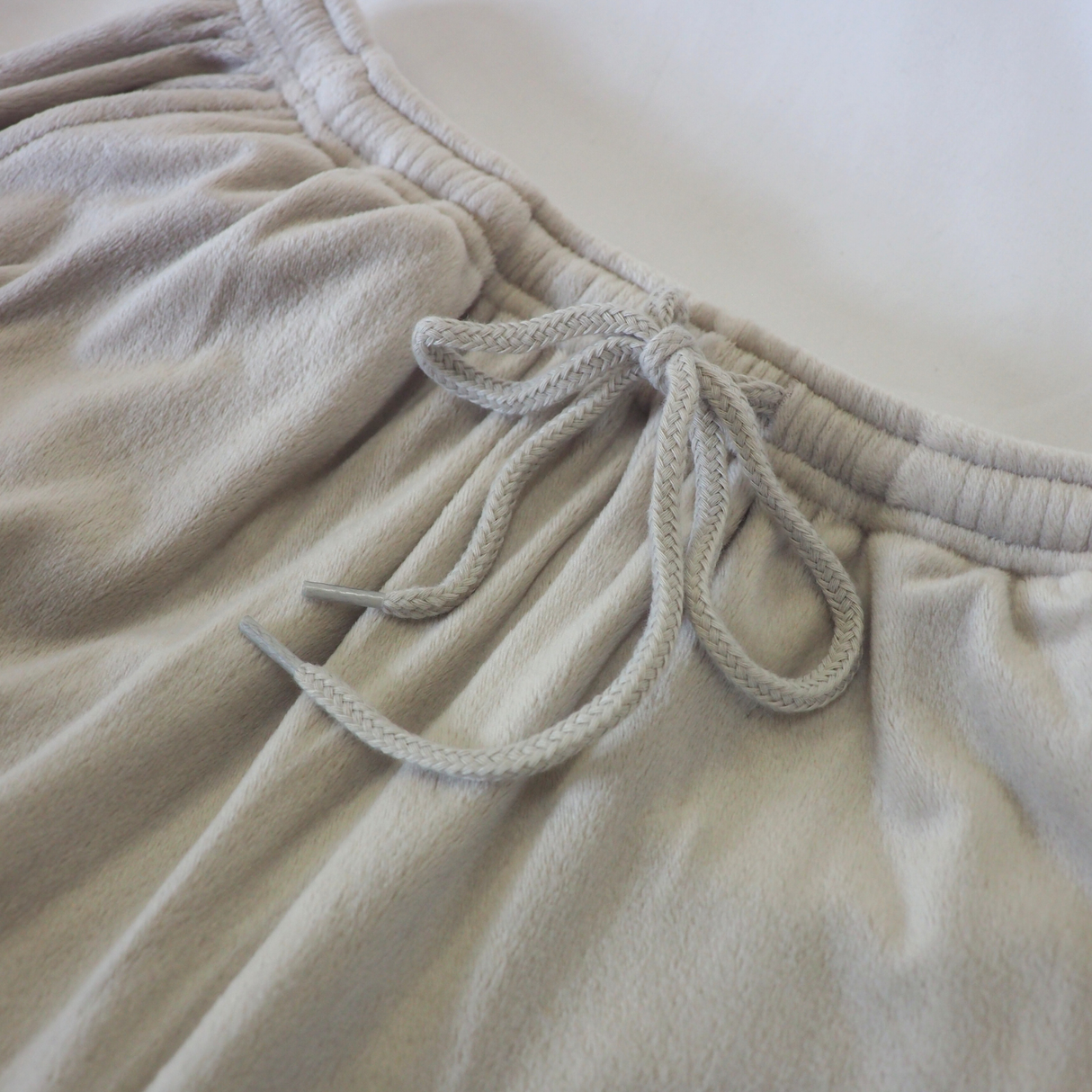 【ONFEEL】ストレッチベロアルームウェア(上下セット)