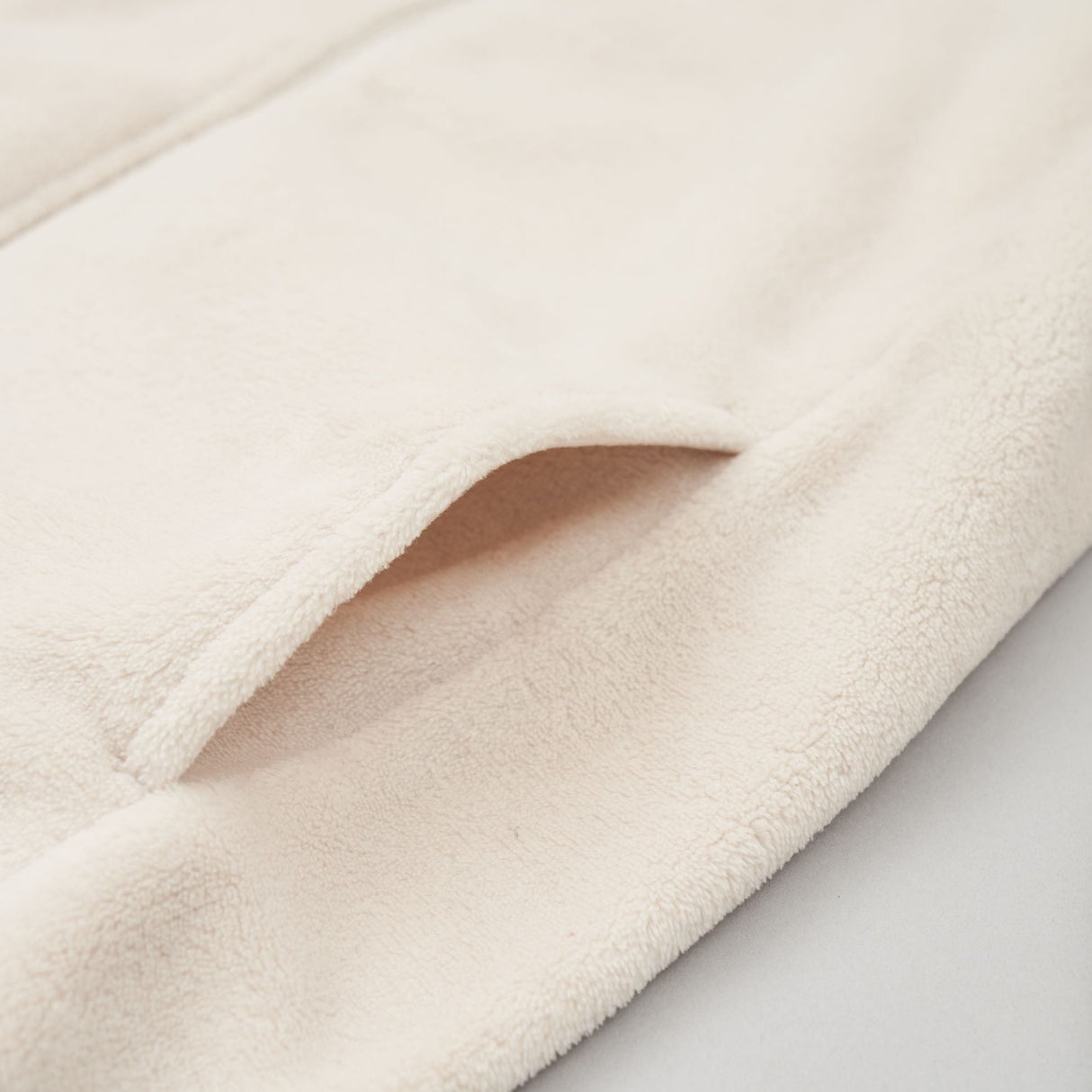 シルキーフリースジャケット（2024年モデル）