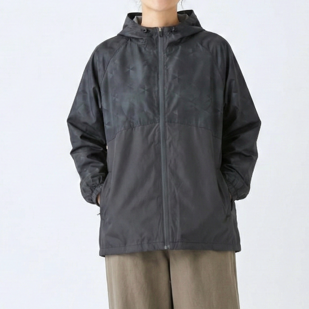 【Room＆Active】裏メッシュブレーカーパーカー