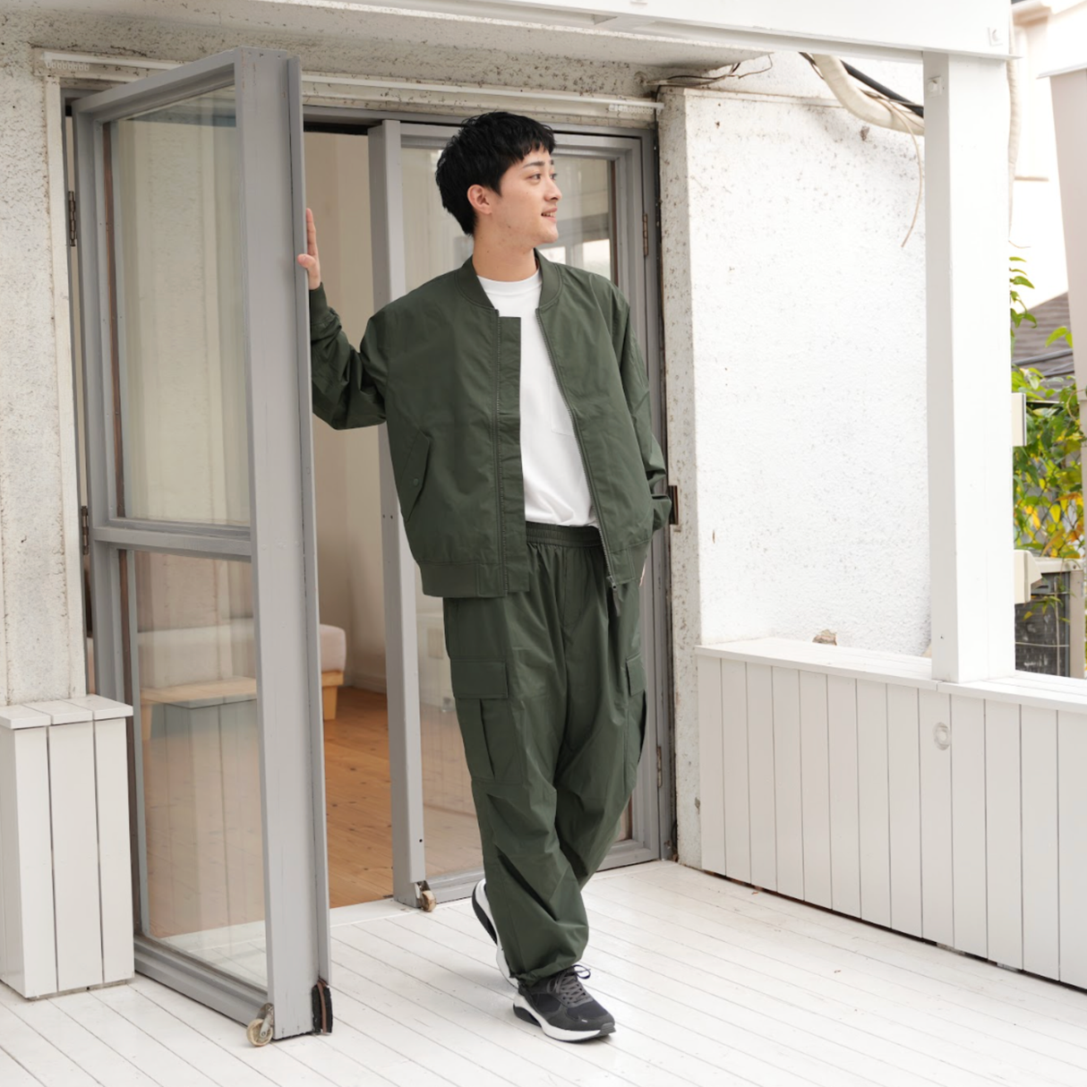 テックシェルワイドカーゴパンツ