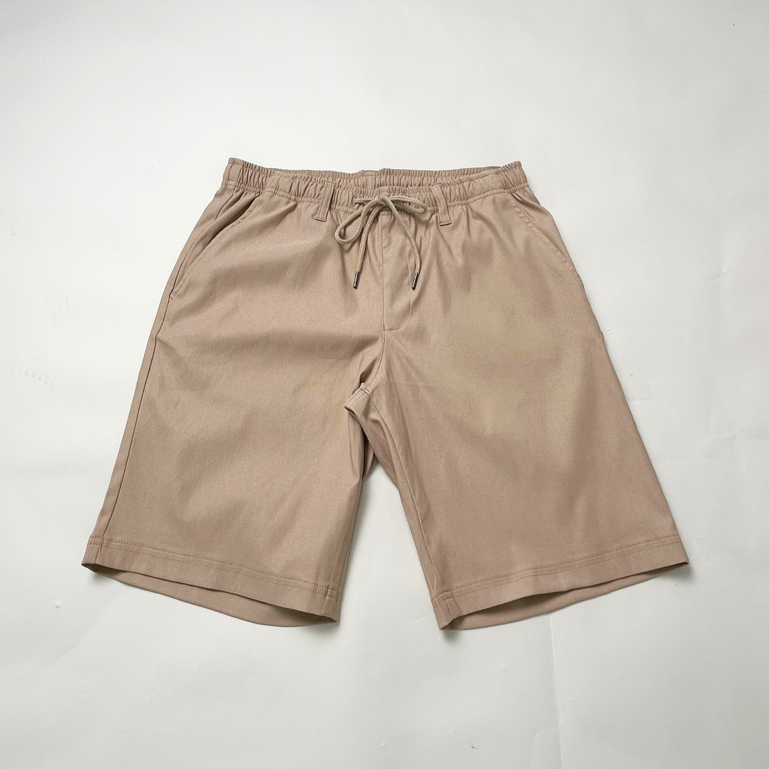 NOBIRUNOストレッチショートパンツ – RIALT