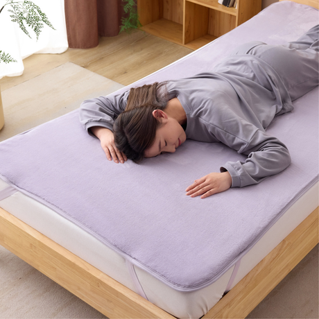 【ONFEEL】なめらか敷く毛布