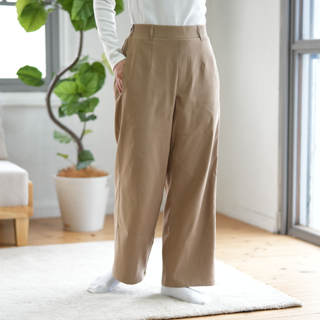 ［NOBIRUNO］ストレッチワイドパンツ