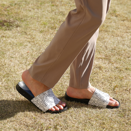 シャワーサンダル(2026年新作モデル)