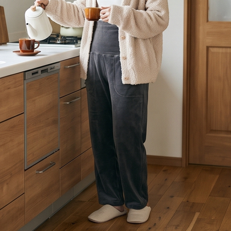 腹巻付きベロアパンツ