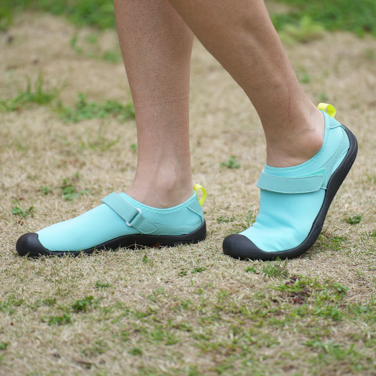 水陸両用シューズ