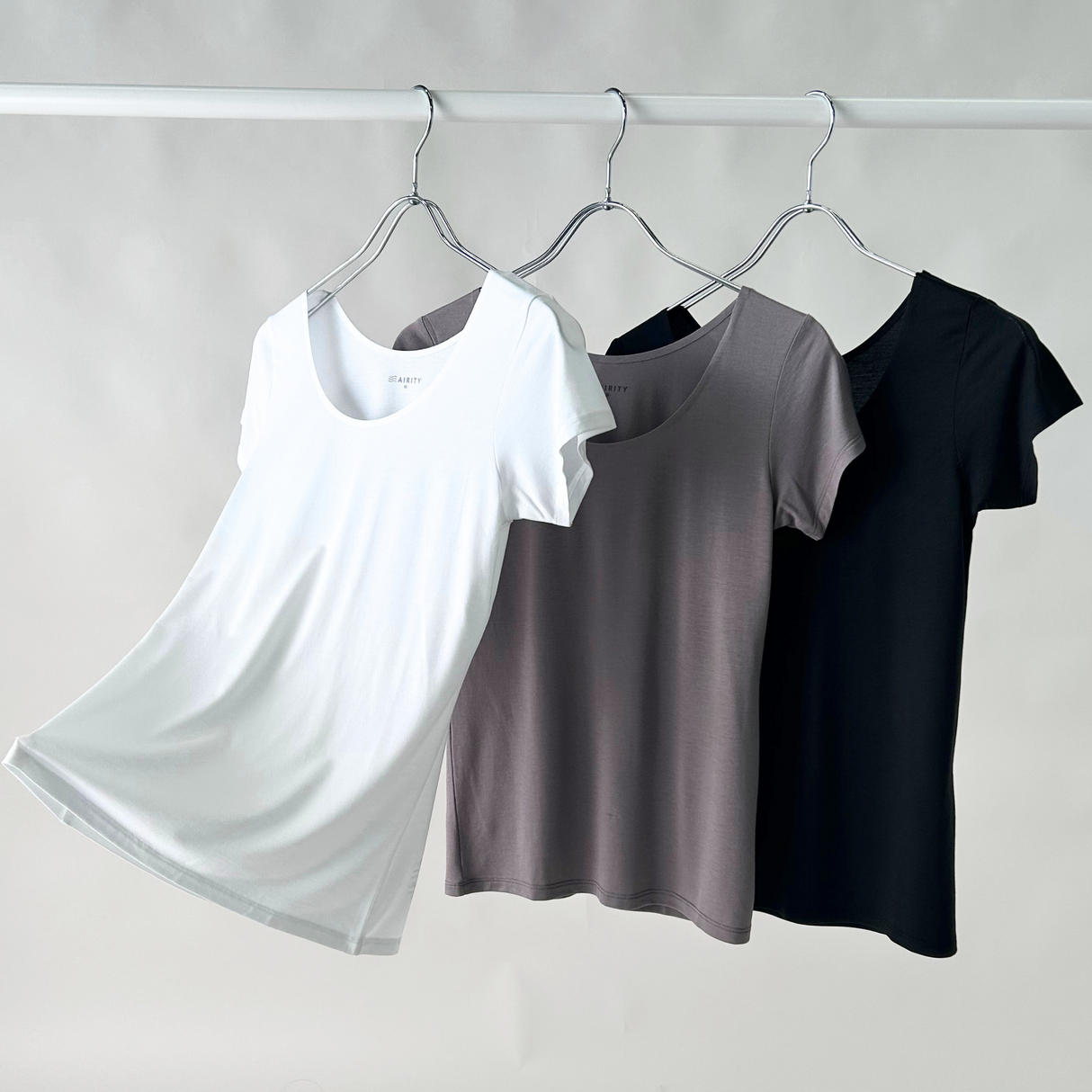 AIRITYシームレスフレンチ袖
