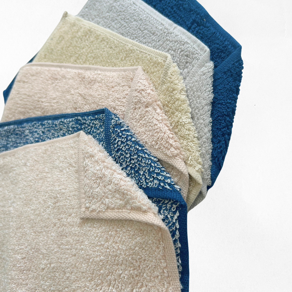 ふんわりタオルハンカチ