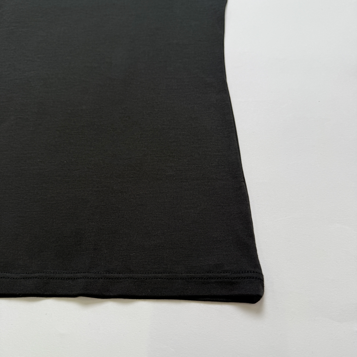 【ONFEEL】UネックインナーT/半袖