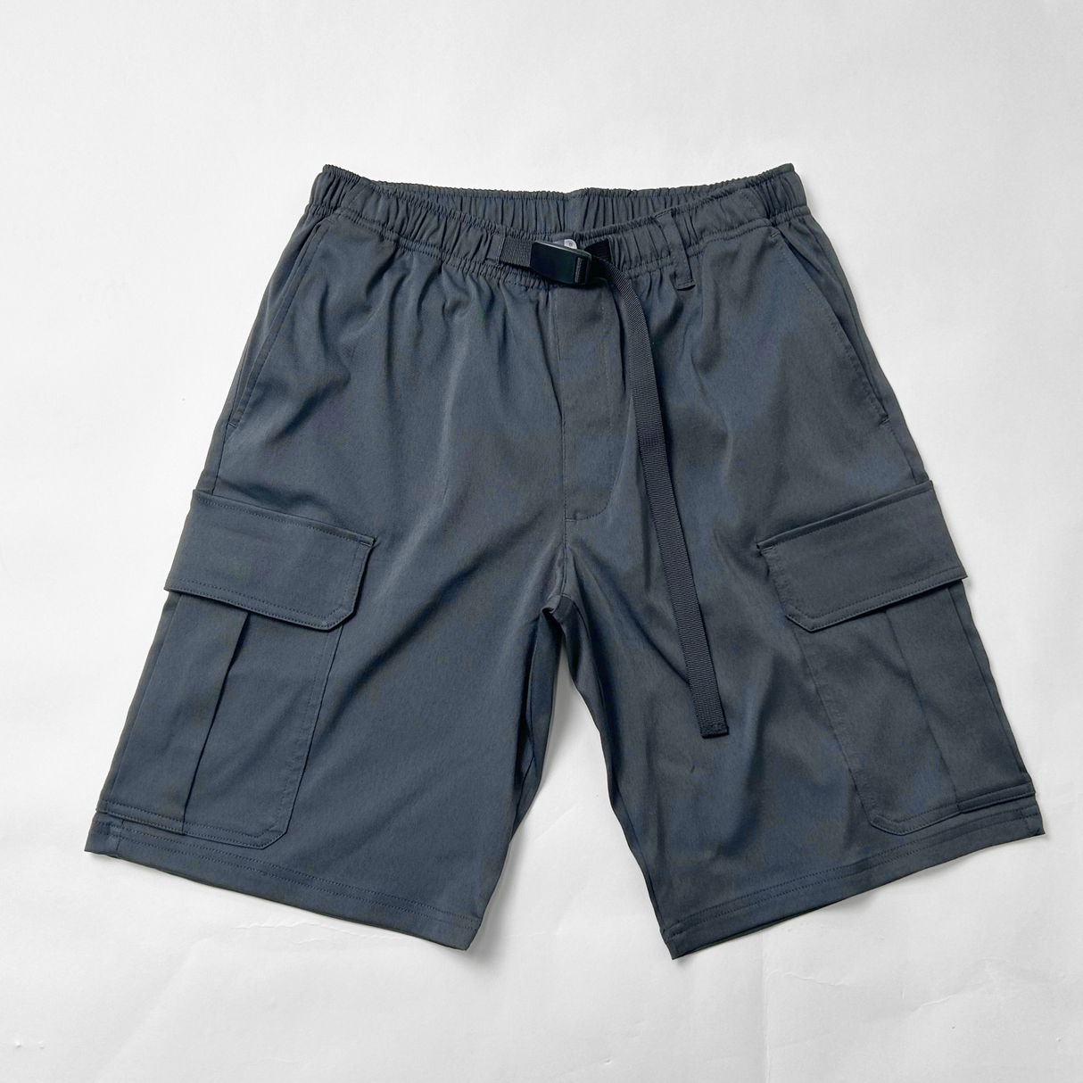 NOBIRUNOストレッチショートパンツ（カーゴ）