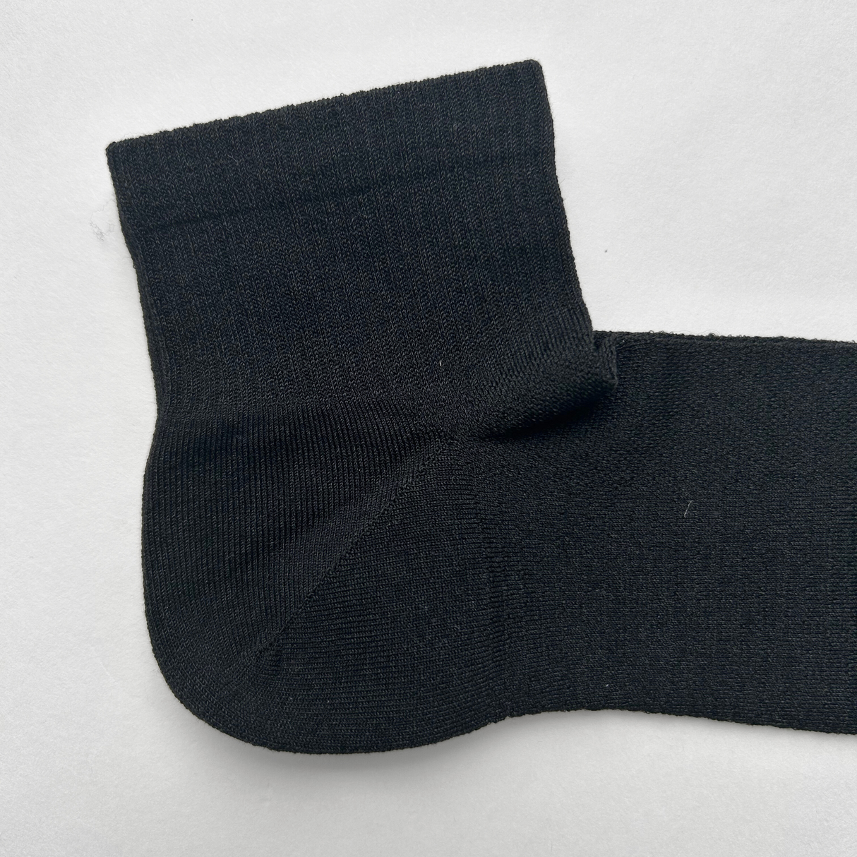 AIRITYソックスハーフスニーカー（メッシュ）