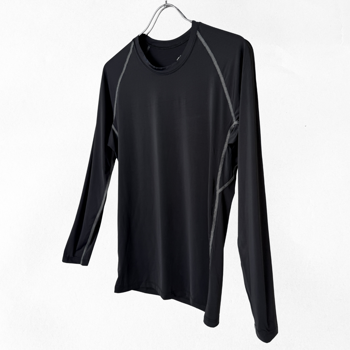 超冷感コンプレッションインナー（クルーネック）