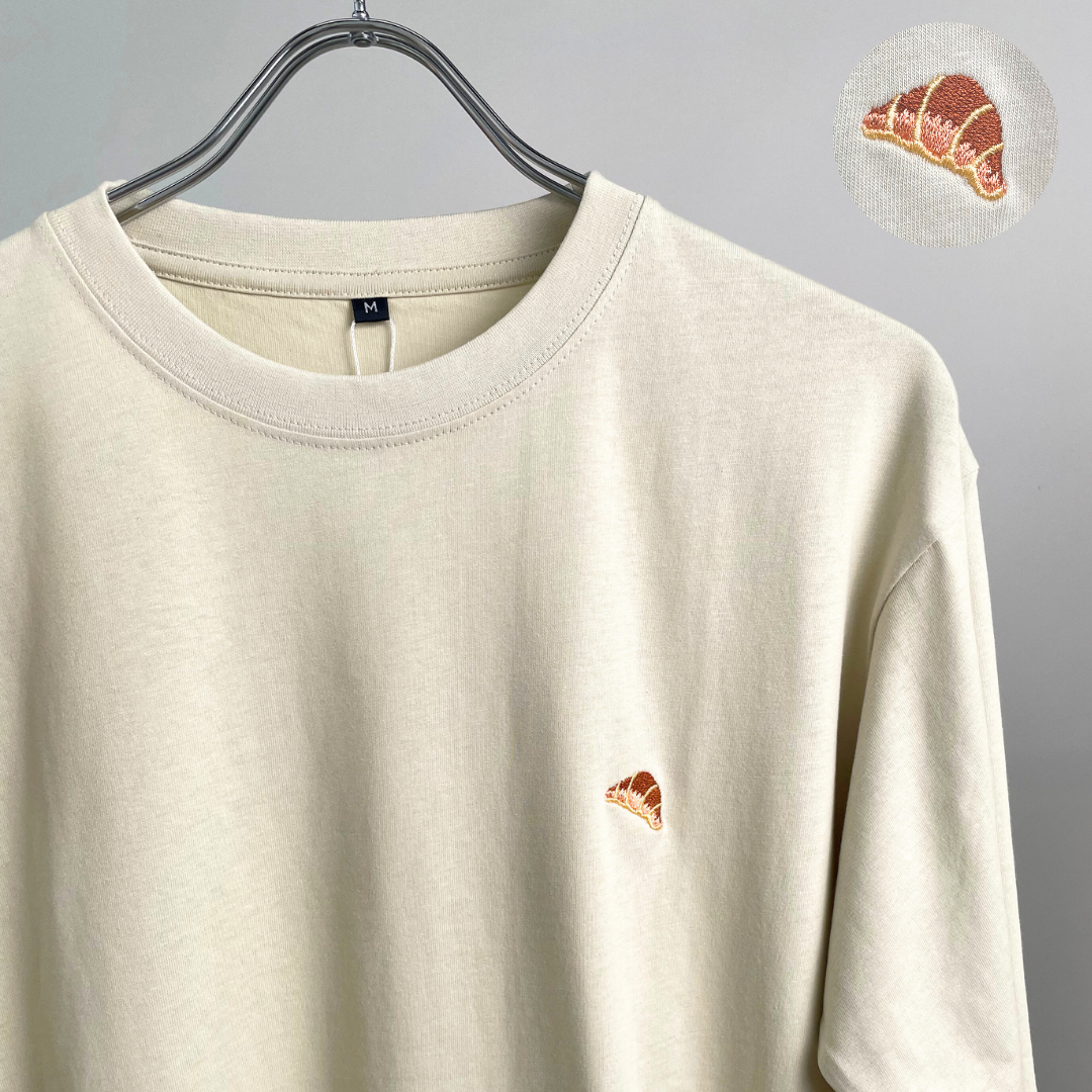 綿100%長袖刺繍Tシャツ