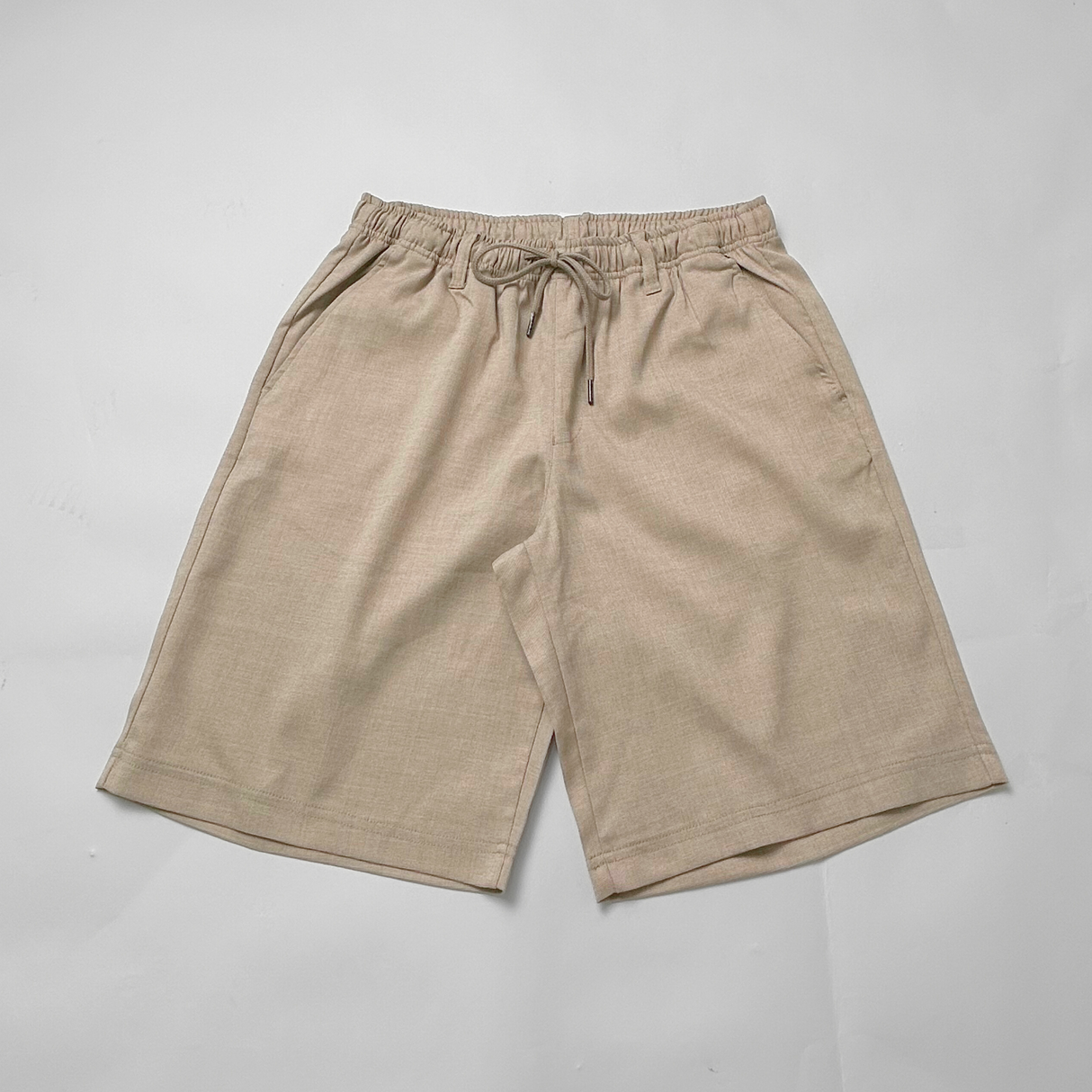 NOBIRUNOストレッチショートパンツ（リネンライク）