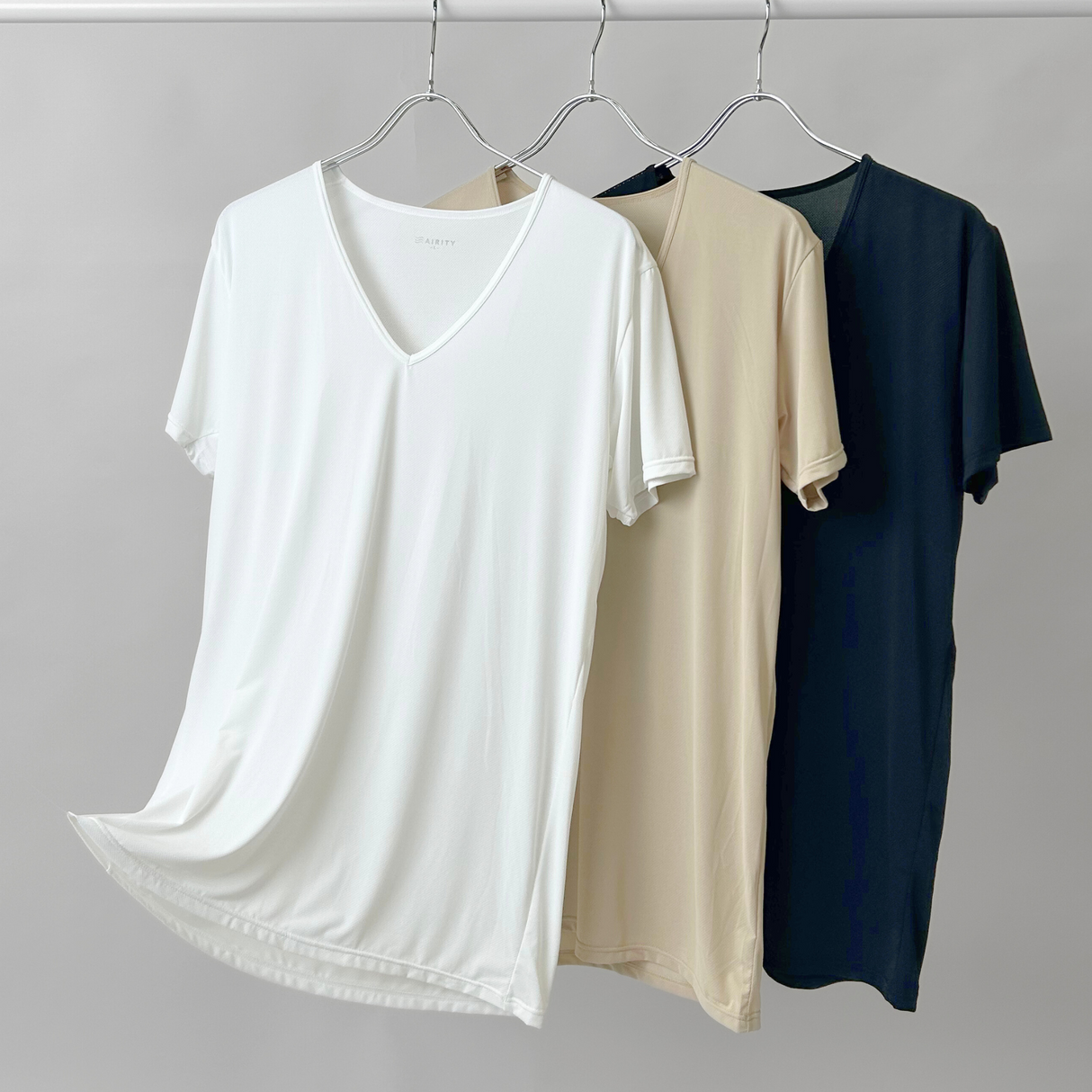 AIRITYメッシュＶネック半袖
