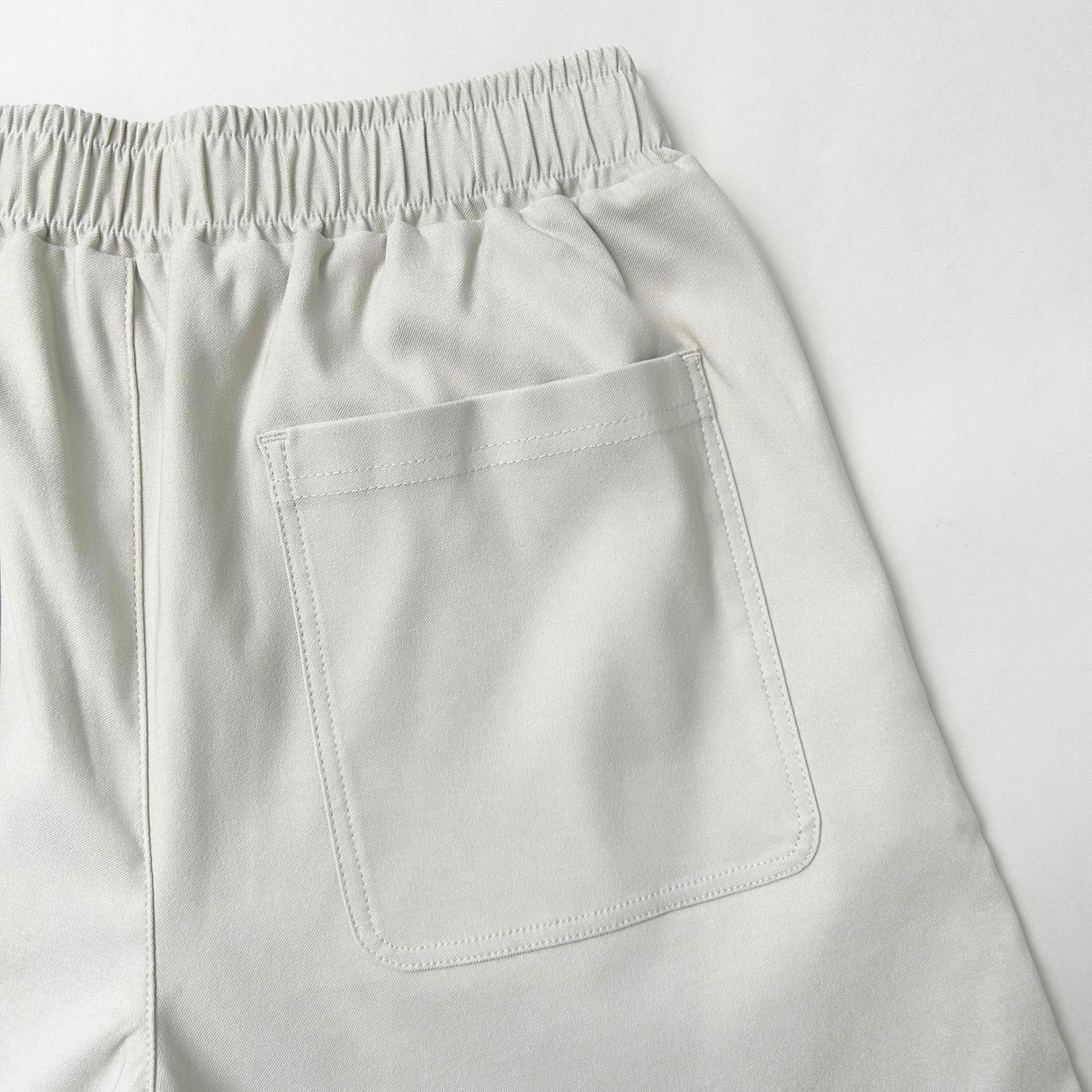 NOBIRUNOストレッチショートパンツ