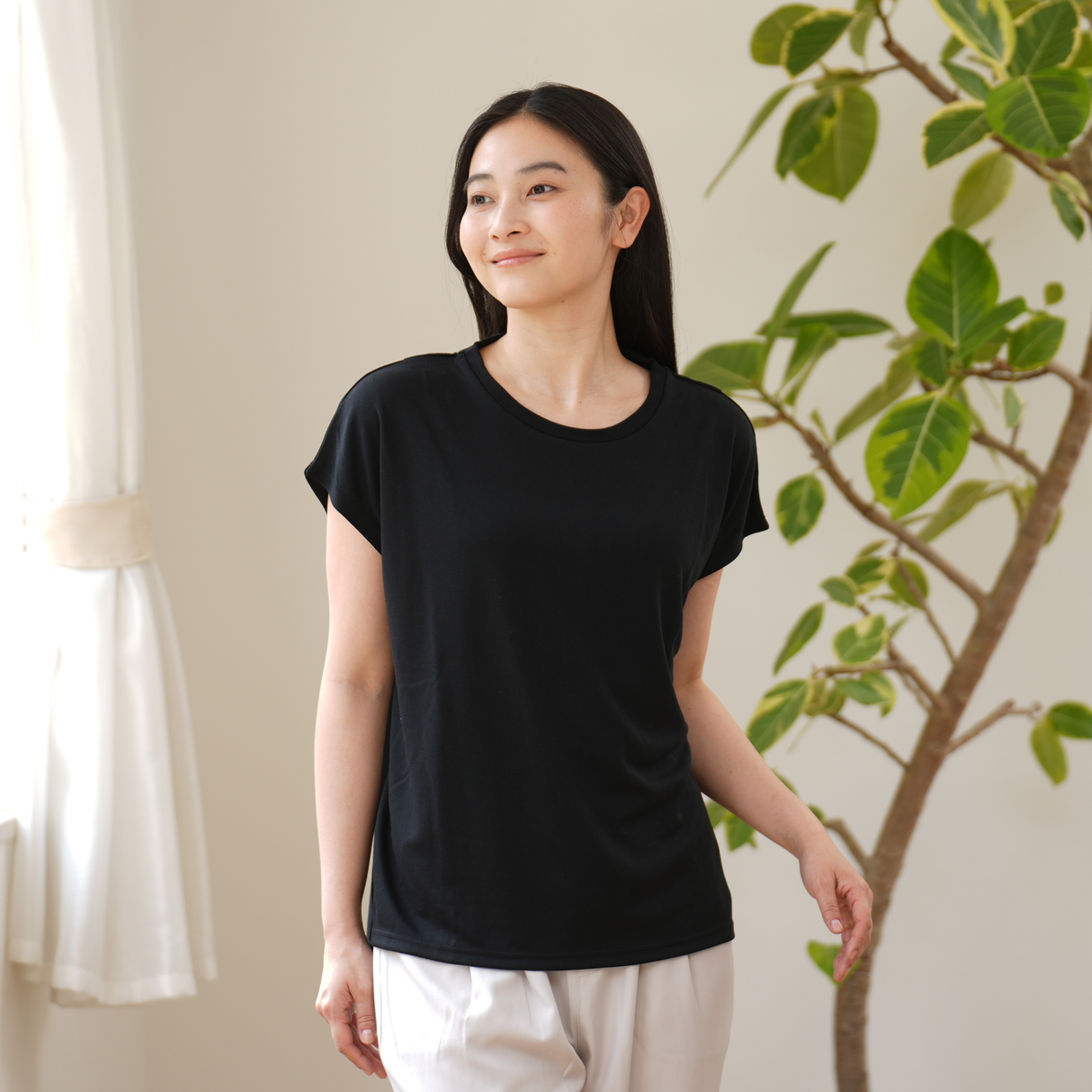 サラックスフレンチスリーブTシャツ