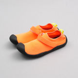 水陸両用シューズ