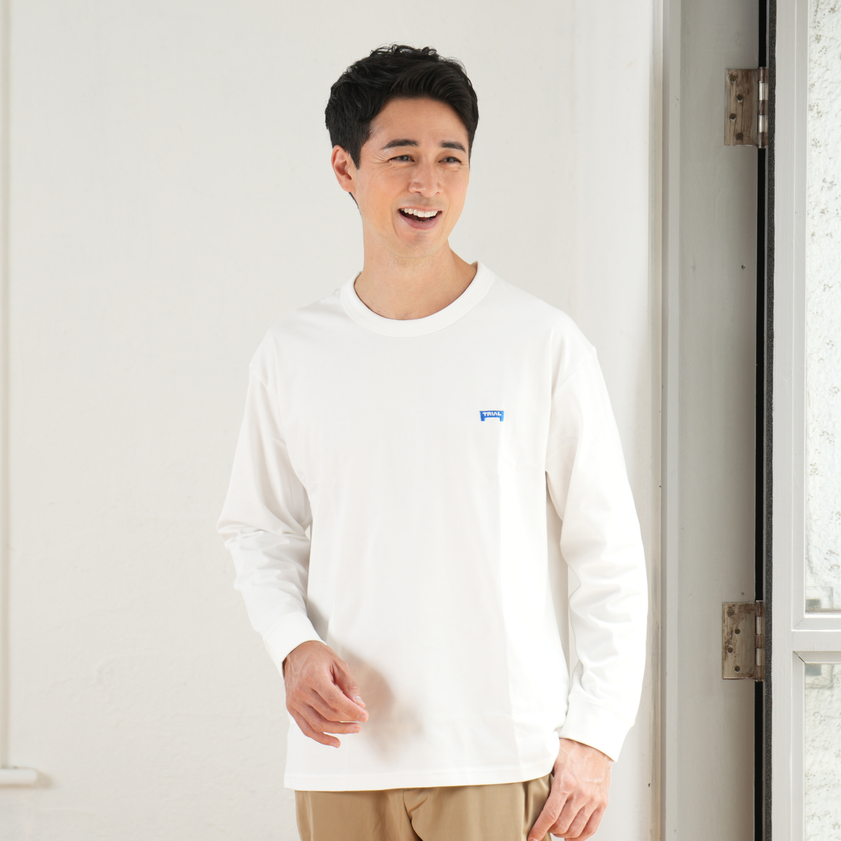 綿100%刺繍Tシャツ(長袖)