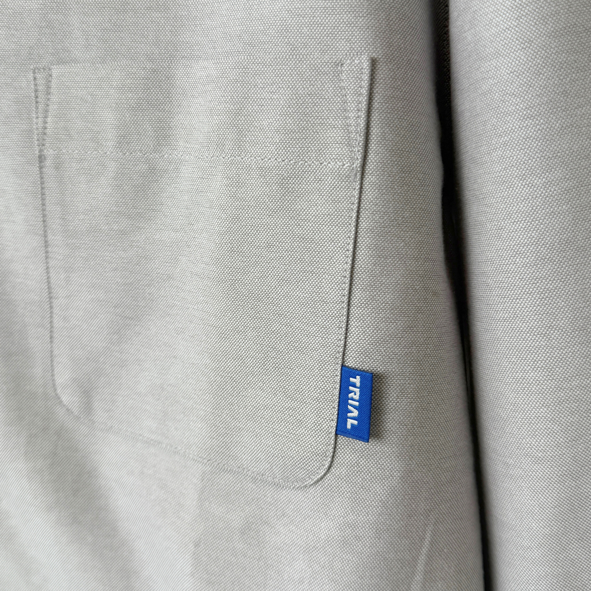 ロゴポケットオックスフォードシャツ（TRIAL）